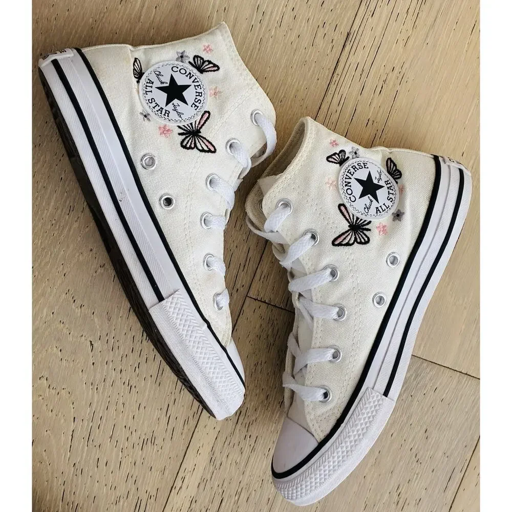 Converse Chuck Taylor All Star High Top Girls Youth Size 1 White With Butterfly - Picture 3 of 6